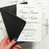 invitație nuntă minimalistă cu margini franjurate