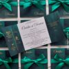 invitație verde smarald cu fundă