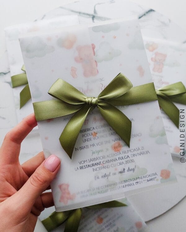invitație botez ursuleț olive green