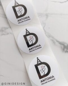 etichete adezive personalizate florarie logo