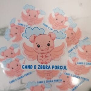 stikcer die-cut, sticker taiat pe contur, sticker adeziv porc